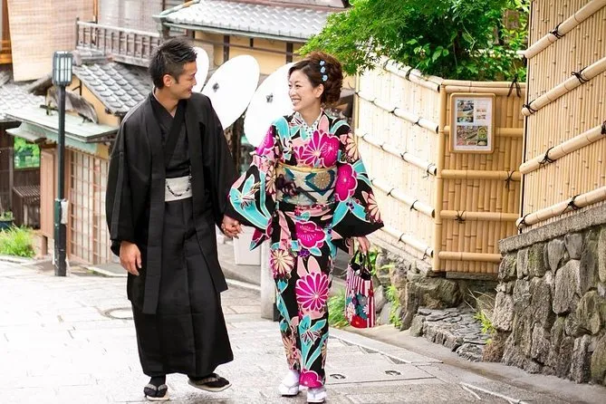 Alquiler de kimonos + paseo en Gion